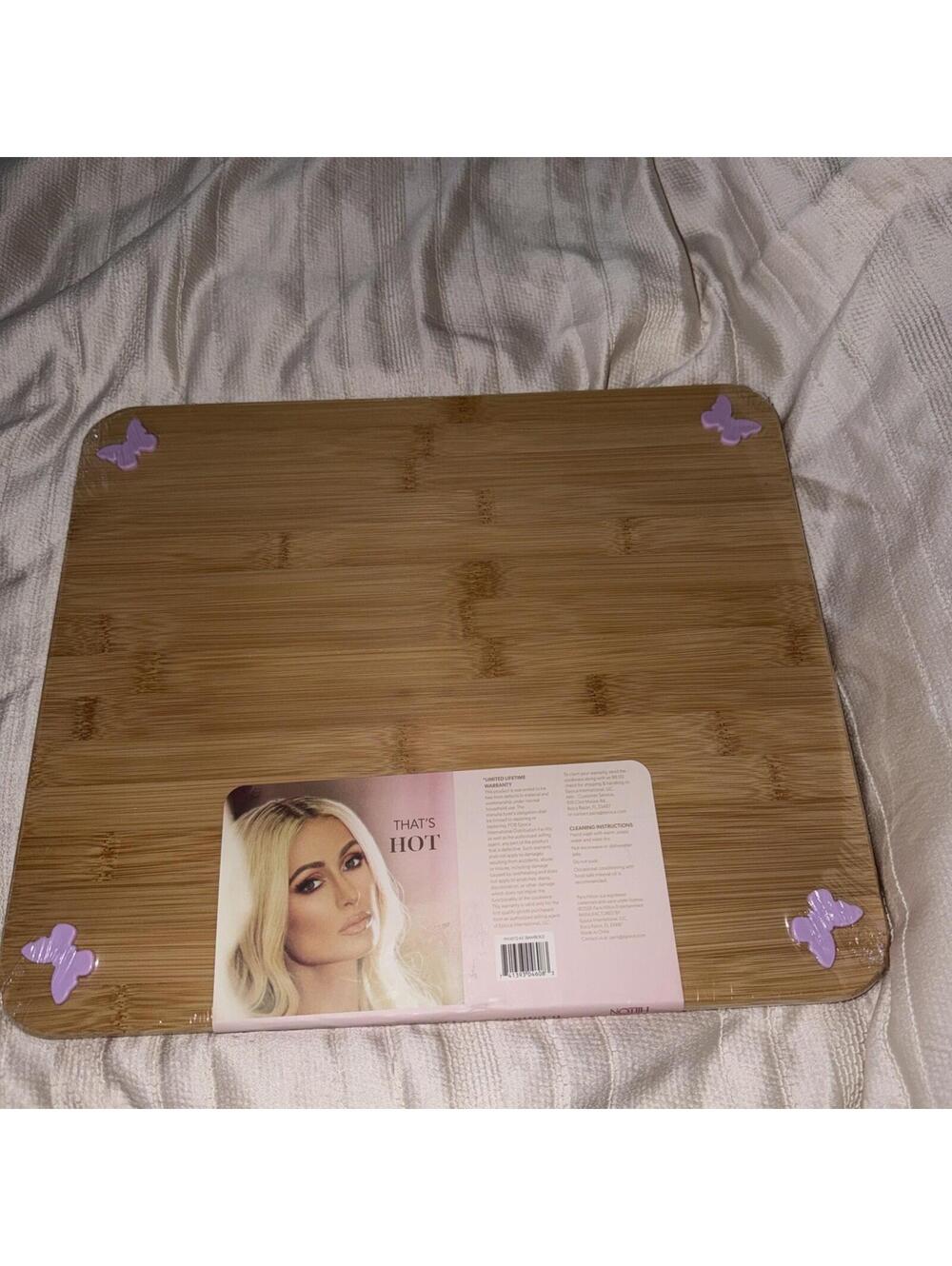 PARIS HILTON BAMBOO CUTTING BOARD 15.75" X 13.25" NEW PARIS HILTON BAMBOO BOARD